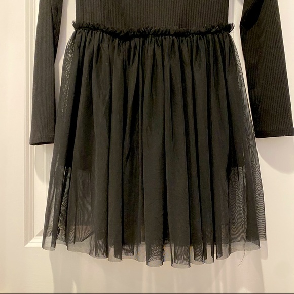 Dress with shorts - Picture 2 of 4